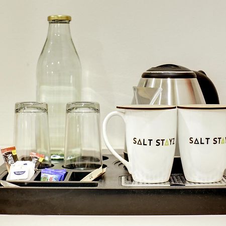 Saltstayz Select - Golf Course Road 구르가온 외부 사진